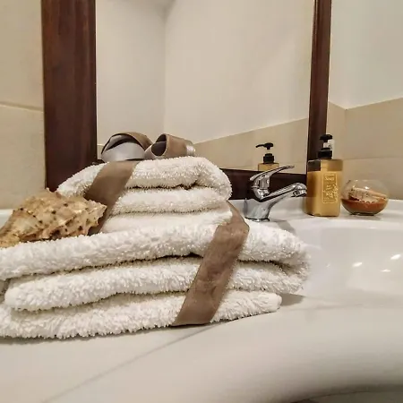 לינה וארוחת בוקר Mare Chiaro-guest House