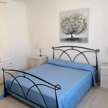 Bed & Breakfast Mare Chiaro-guest House