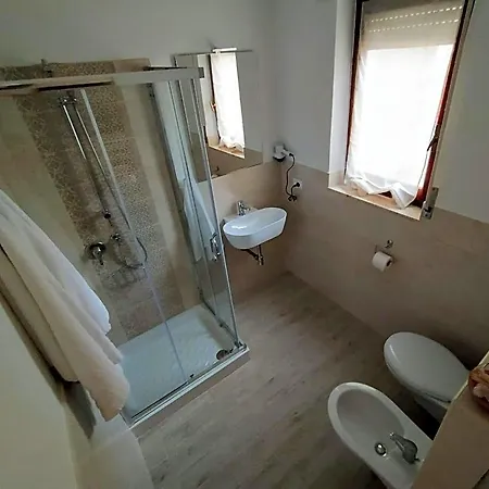 Mare Chiaro-guest House 3* אלגהרו